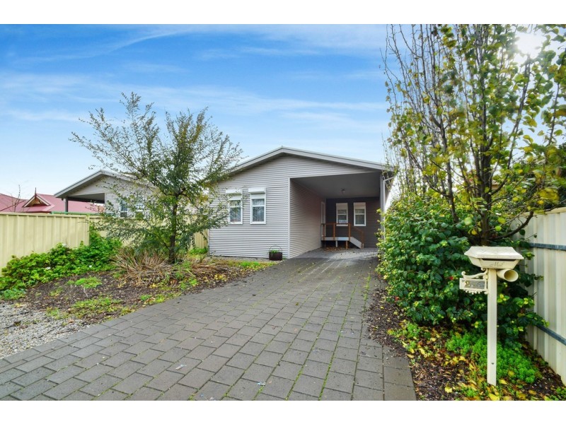 25A Jaguar Avenue, Port Willunga SA 5173