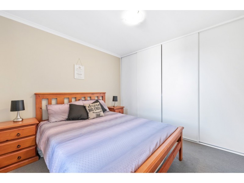 30 Pennant Street, Aberfoyle Park SA 5159