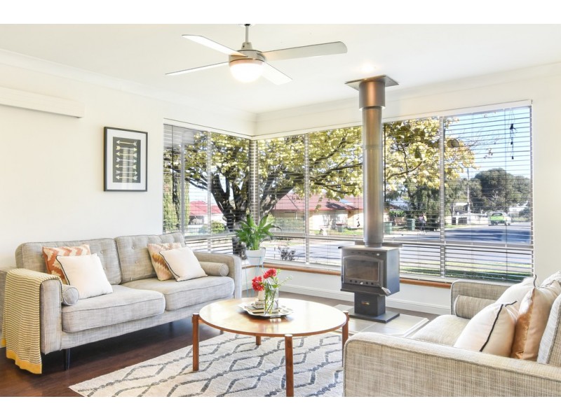 42 Suzanne Avenue, Morphett Vale SA 5162