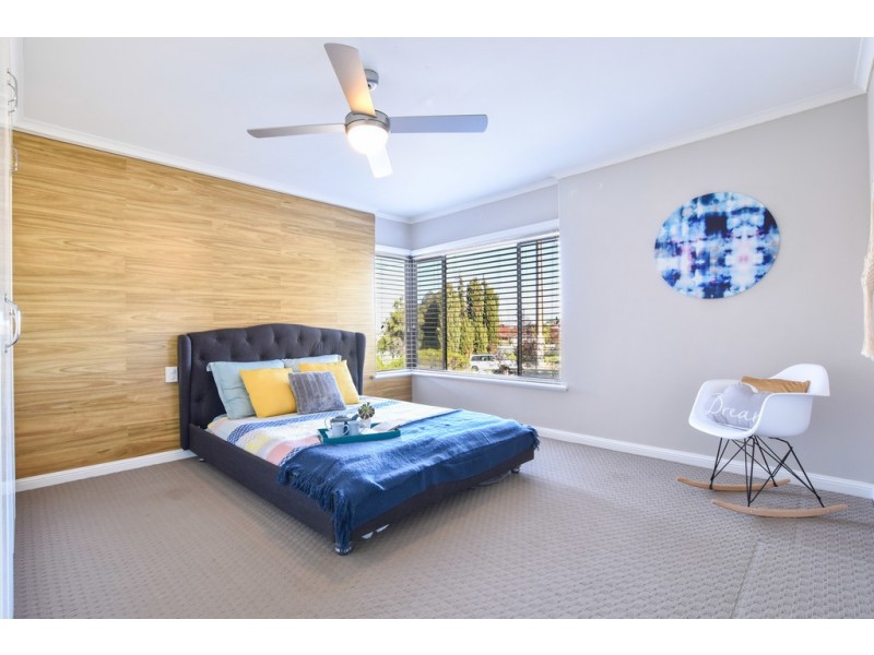 42 Suzanne Avenue, Morphett Vale SA 5162