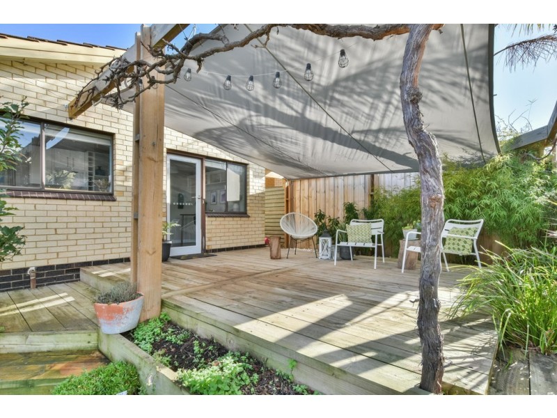 42 Suzanne Avenue, Morphett Vale SA 5162