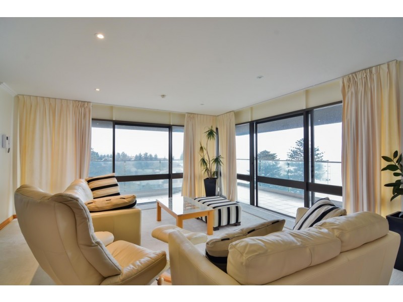 8a/19-20 South Esplanade, Glenelg SA 5045