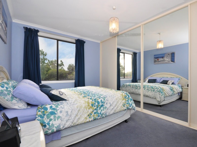 30 Pennant Street, Aberfoyle Park SA 5159