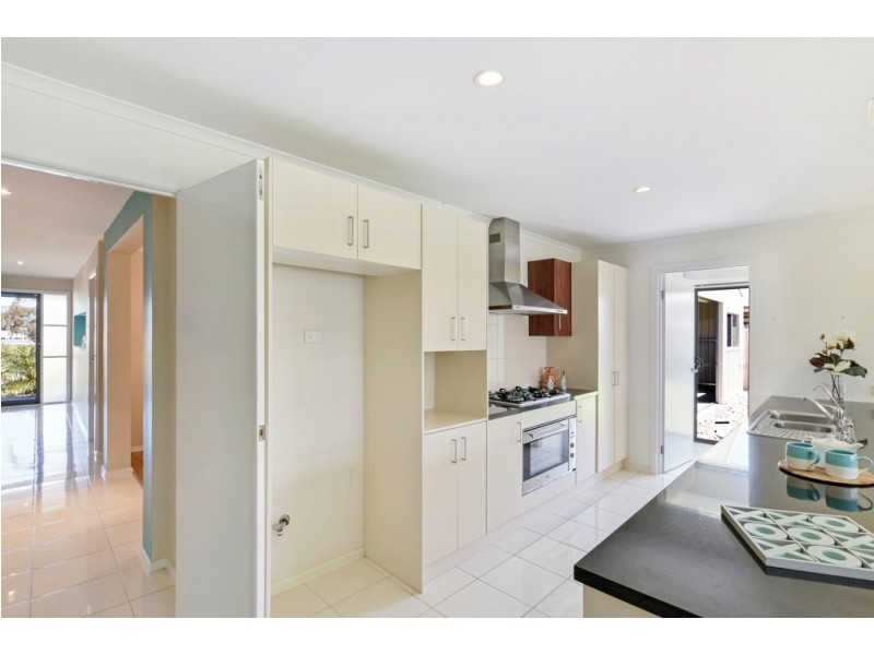 34 Meadow Bank Way, Aldinga Beach SA 5173