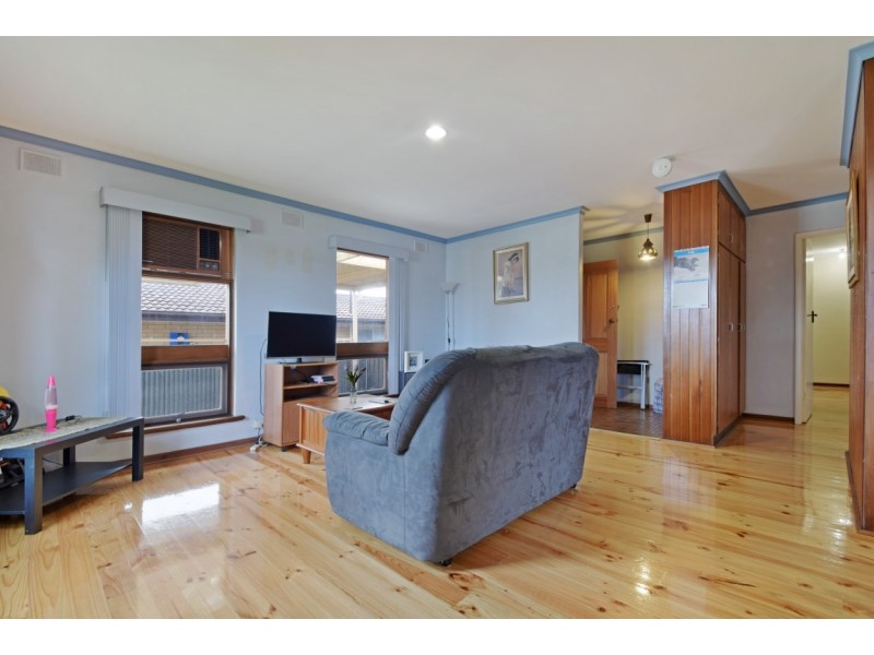 25 Emerald Road, Morphett Vale SA 5162