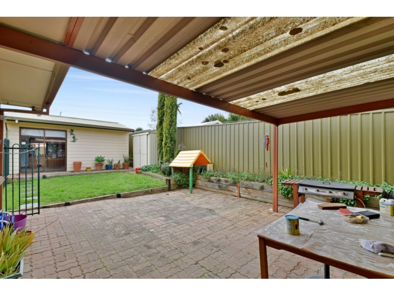 25 Emerald Road, Morphett Vale SA 5162