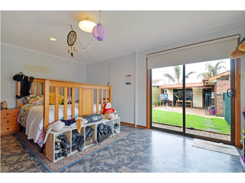 25 Emerald Road, Morphett Vale SA 5162