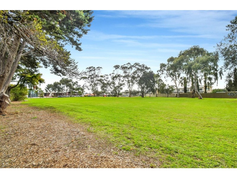 4 Spring Street, Seacombe Gardens SA 5047