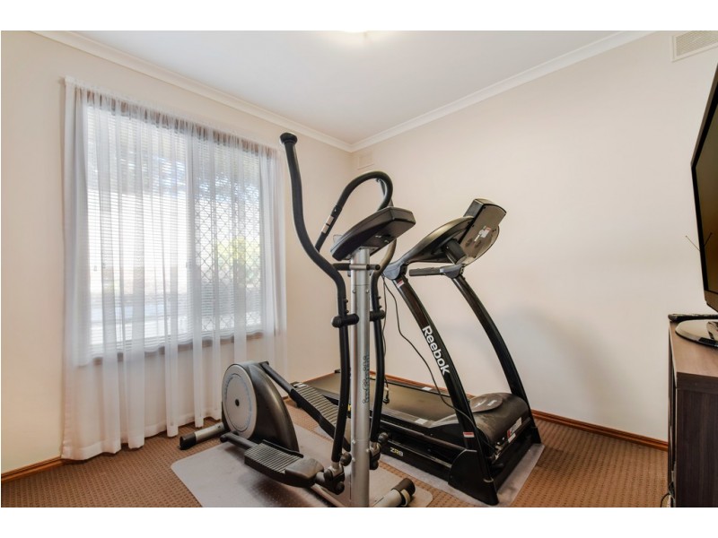 11 Gino Close, Flagstaff Hill SA 5159