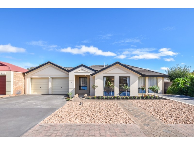 4 Dorrien Avenue, Woodcroft SA 5162