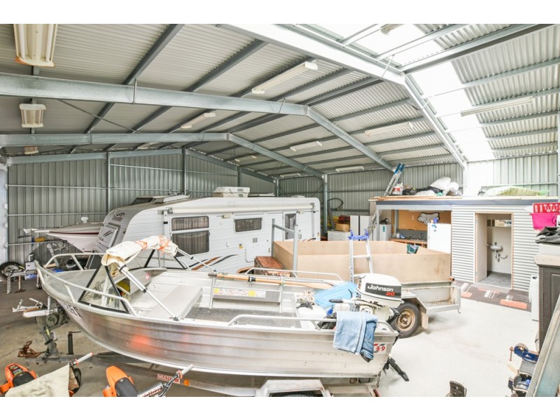 17 Meadow Bank Way, Aldinga Beach SA 5173