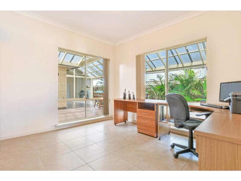 17 Meadow Bank Way, Aldinga Beach SA 5173