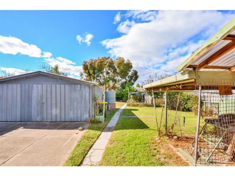 7 Karong Avenue, Edwardstown SA 5039