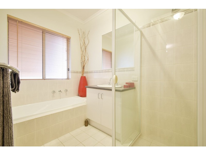 132 Wheatsheaf Road, Morphett Vale SA 5162