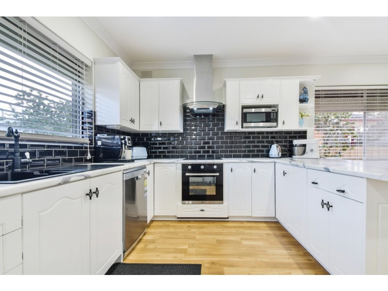 11 Frances Street, Morphett Vale SA 5162