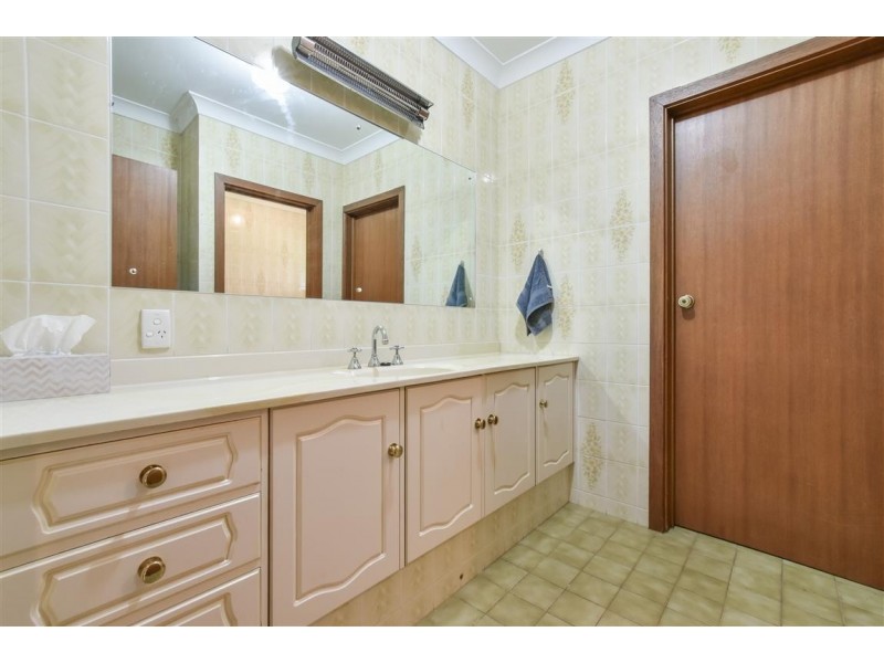 91 Hagley Road, Mclaren Vale SA 5171