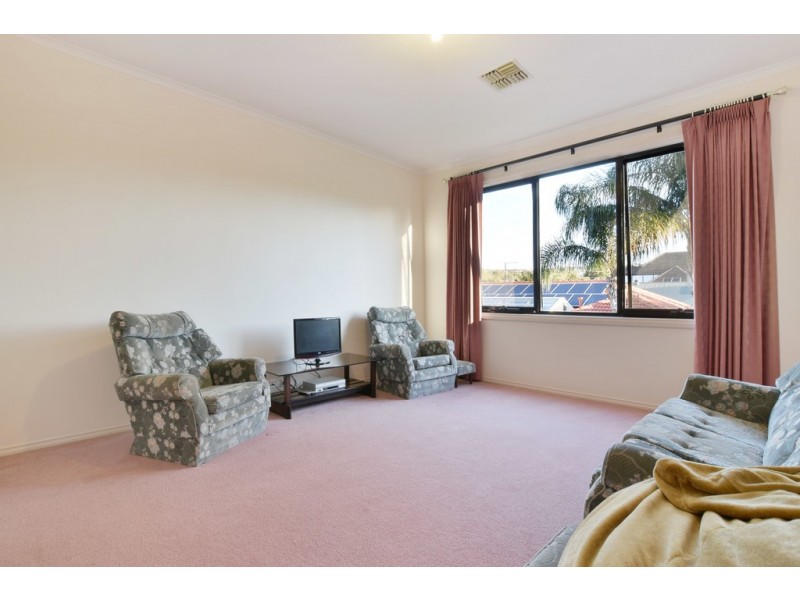 27 Dover Court, Dover Gardens SA 5048