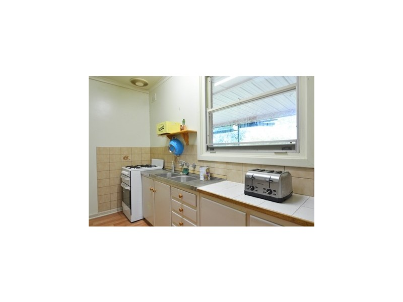 28 Elizabeth Road, Christie Downs SA 5164