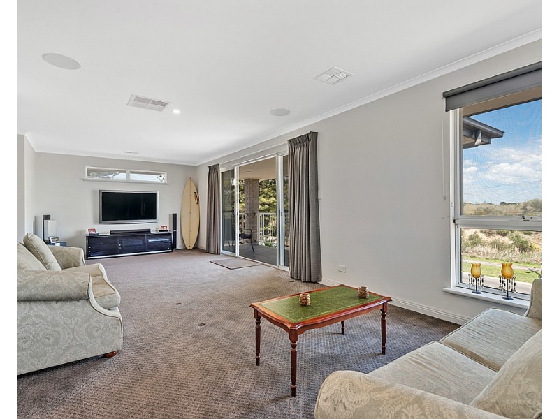 15 Nashwauk Crescent, Moana SA 5169