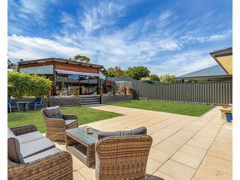 15 Nashwauk Crescent, Moana SA 5169