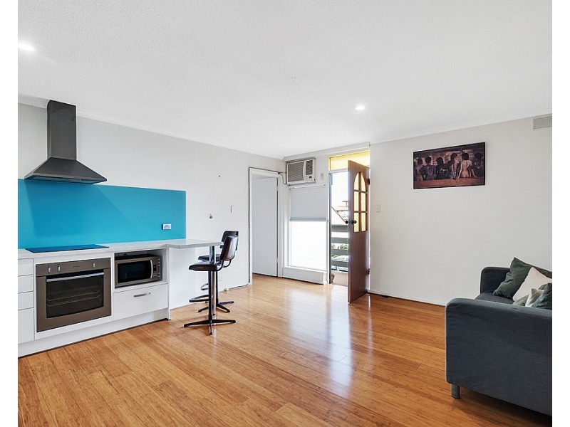 4/9-11 Rose Street, Glenelg SA 5045