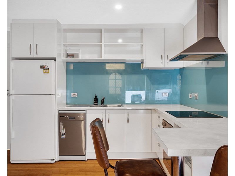 4/9-11 Rose Street, Glenelg SA 5045