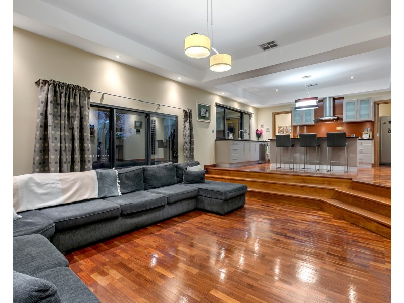 30 Islington Drive, Sheidow Park SA 5158