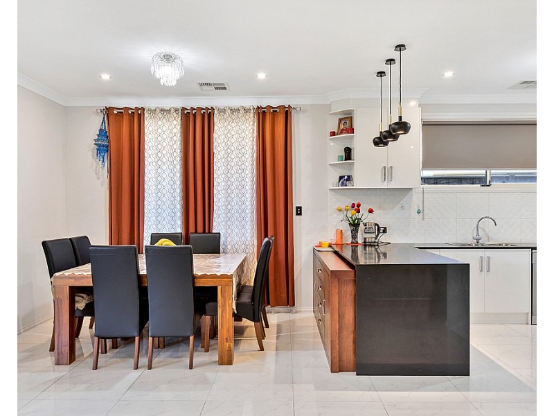 8 Moore Road, Reynella SA 5161