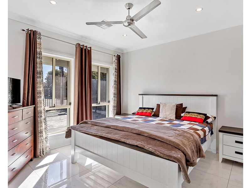 8 Moore Road, Reynella SA 5161