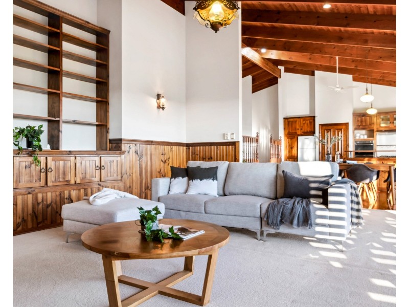 9 Triangle Court, Noarlunga Downs SA 5168