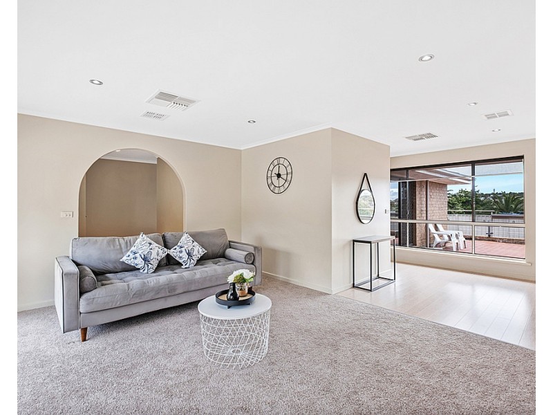 20 Berringa Street, Hallett Cove SA 5158