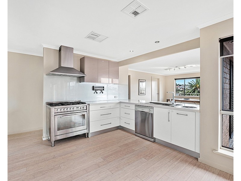 20 Berringa Street, Hallett Cove SA 5158