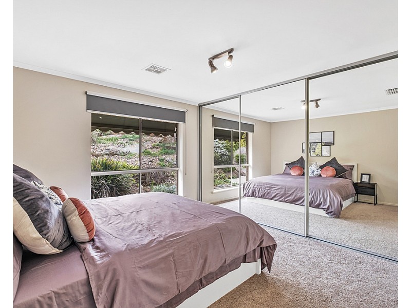 20 Berringa Street, Hallett Cove SA 5158