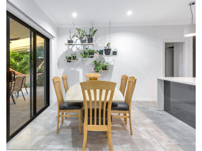 38 Mori Street, Woodcroft SA 5162