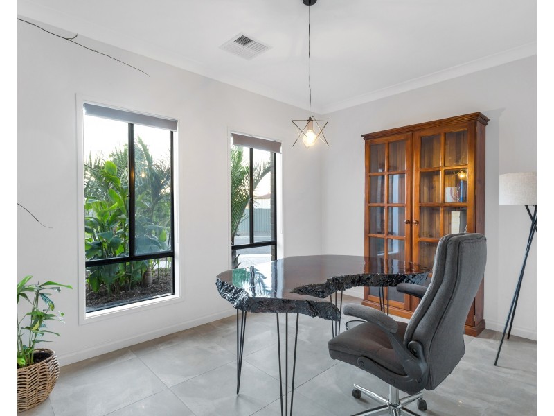 38 Mori Street, Woodcroft SA 5162