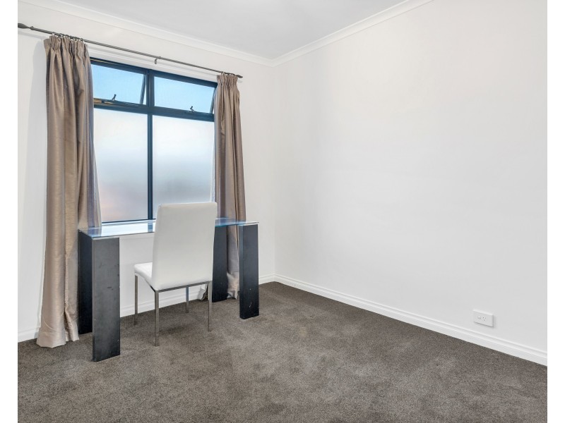 38 Mori Street, Woodcroft SA 5162