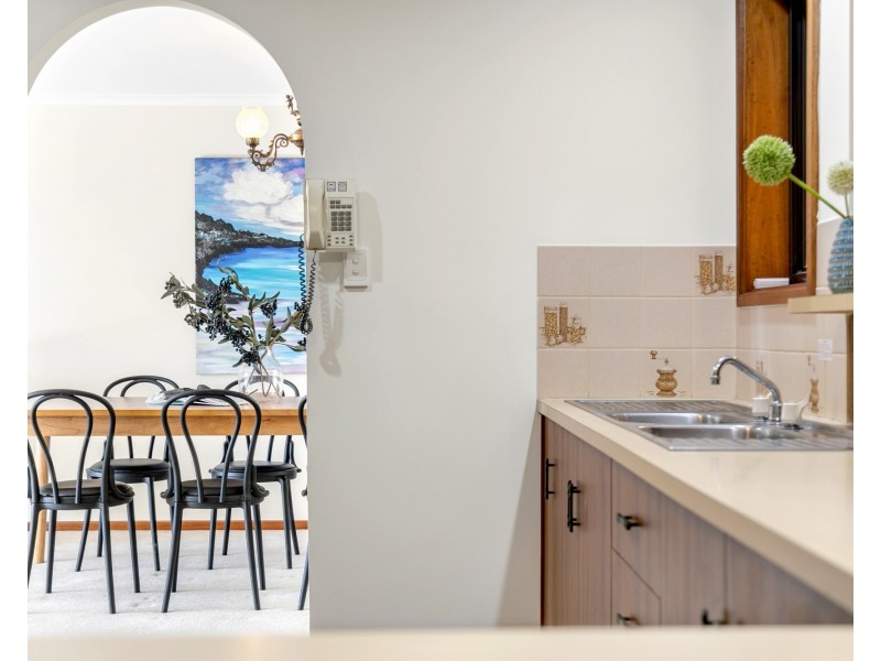 18 Darwendale Street, Huntfield Heights SA 5163