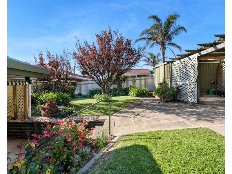 18 Darwendale Street, Huntfield Heights SA 5163