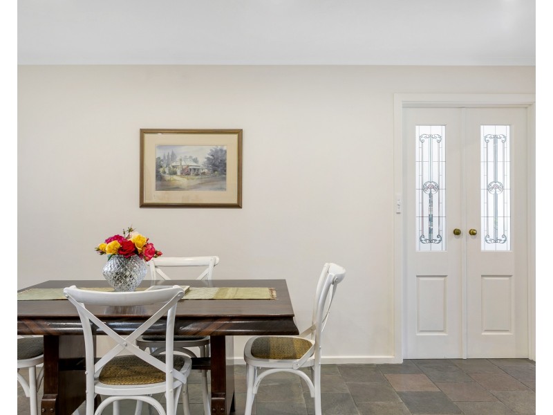 205 Perry Barr Road, Hallett Cove SA 5158