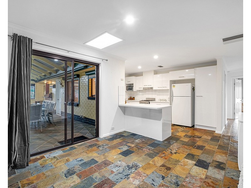 46 Gordon Street, Aldinga Beach SA 5173