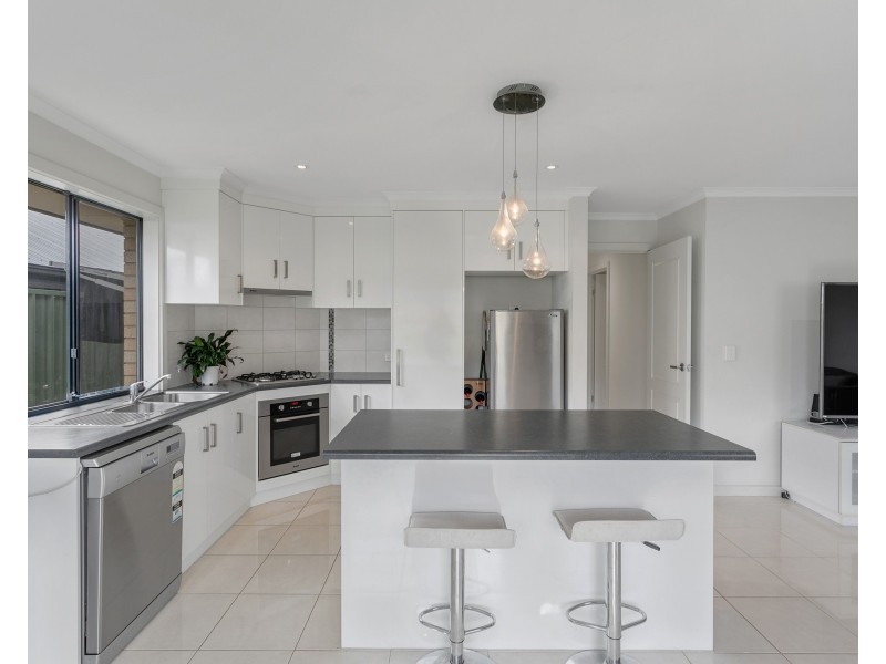 65 Brooklyn Drive, Hallett Cove SA 5158