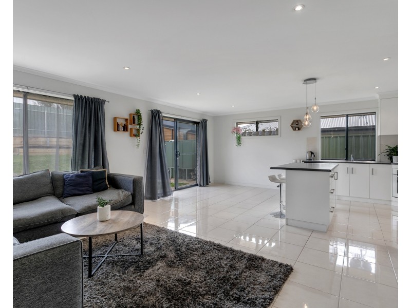 65 Brooklyn Drive, Hallett Cove SA 5158