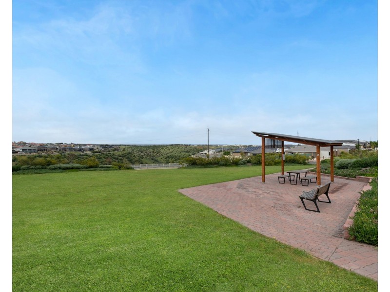 65 Brooklyn Drive, Hallett Cove SA 5158