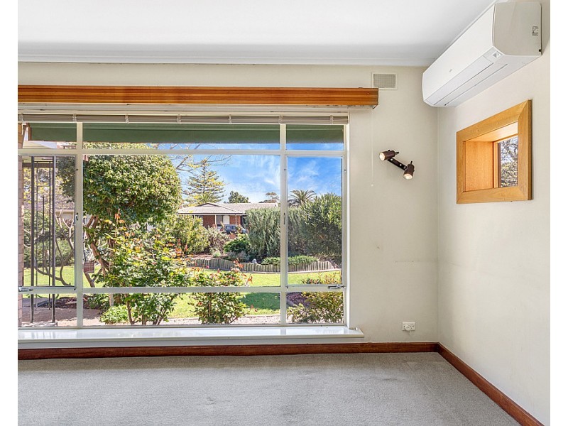 4 England Avenue, Port Noarlunga SA 5167