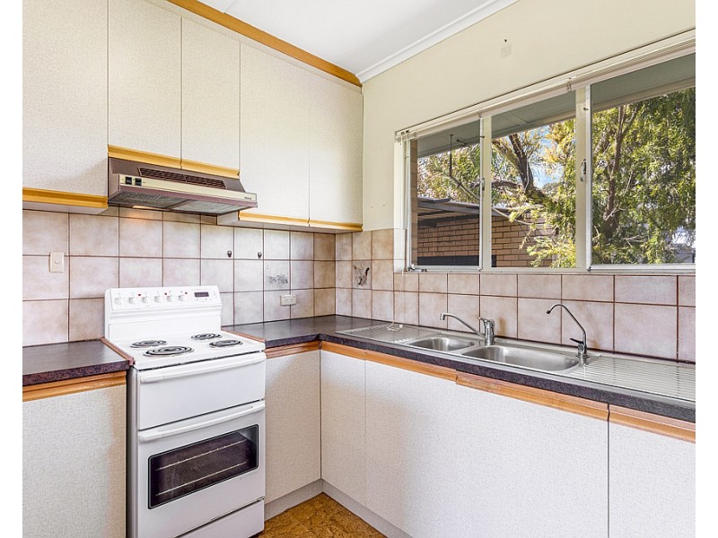 4 England Avenue, Port Noarlunga SA 5167