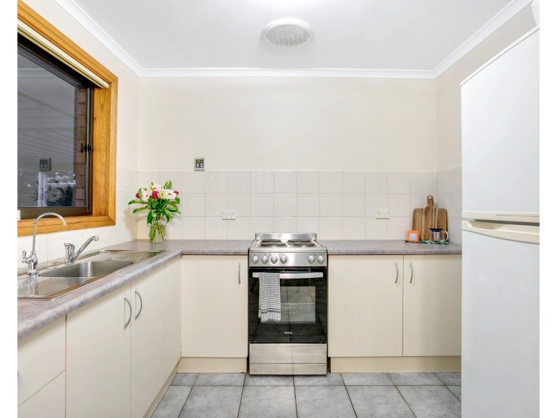 26 Lancing Court, Huntfield Heights SA 5163