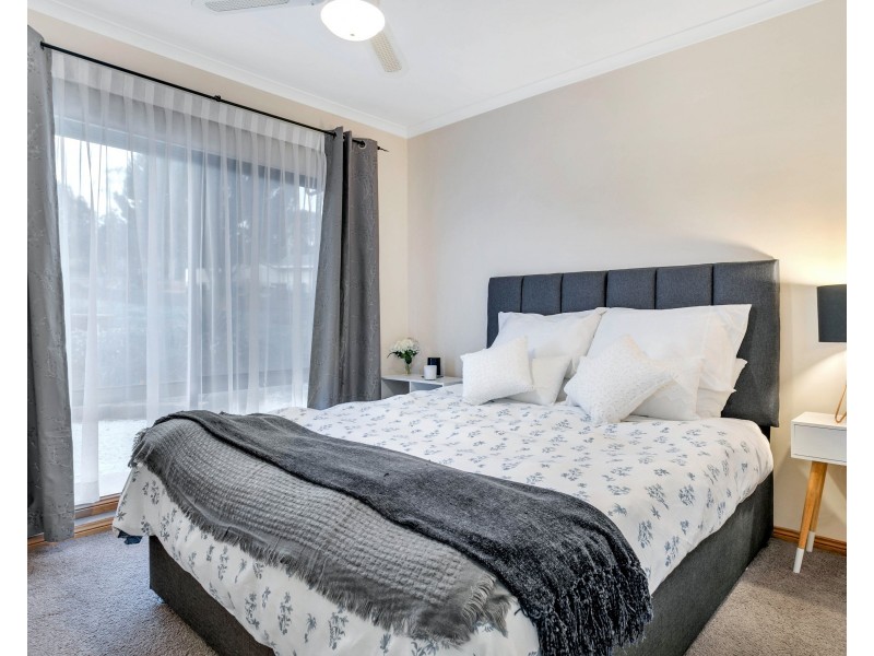 26 Lancing Court, Huntfield Heights SA 5163