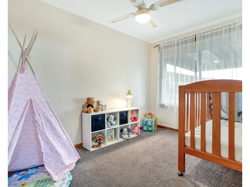 26 Lancing Court, Huntfield Heights SA 5163