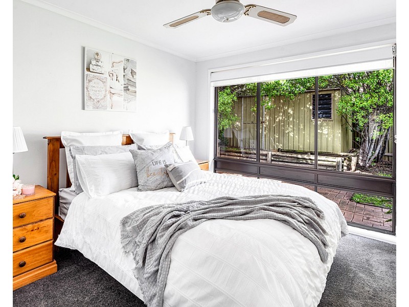 13 Southbound Avenue, Aberfoyle Park SA 5159