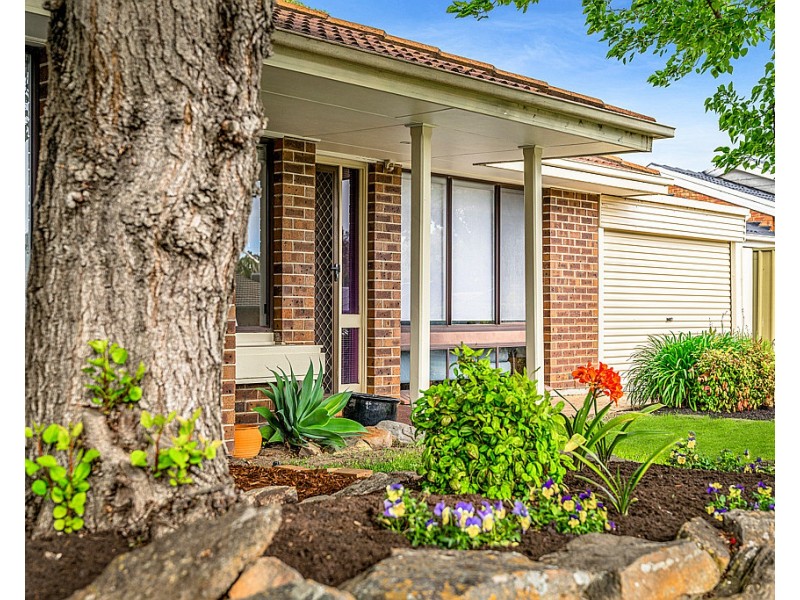 13 Southbound Avenue, Aberfoyle Park SA 5159